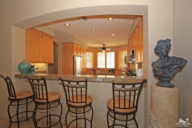 Building Photo - 48175 Casita Dr