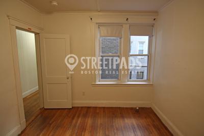 Foto del edificio - 1 bedroom in Boston MA 02215