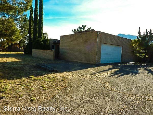 Foto del edificio - 3 br, 2 bath House - 5040 S Laguna Ave