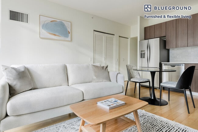 Building Photo - 340 E North Water St