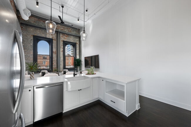 Building Photo - Liberty Lofts