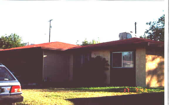 Building Photo - Diana Ln. Apartment