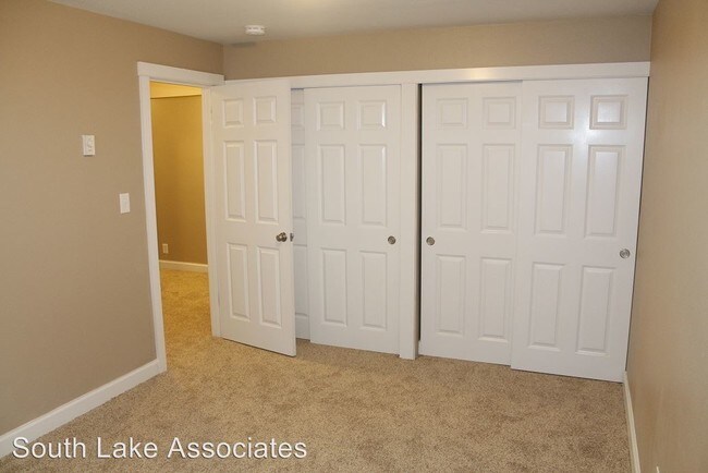 Building Photo - 6016 Sand Point Way NE