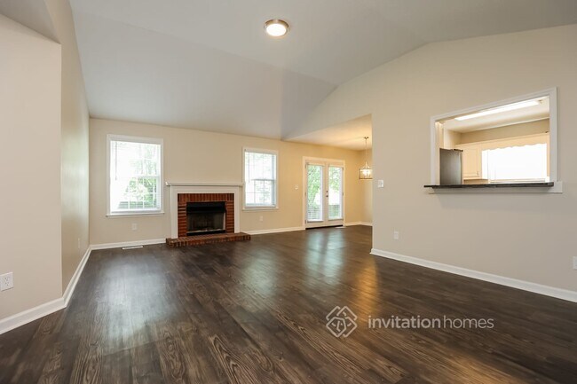 Building Photo - 2033 Prescott Way