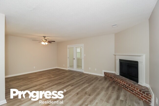 Foto del edificio - 5951 WinterGreen Rd NW