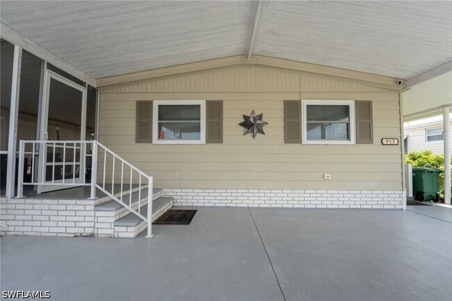 Building Photo - 953 Bunker Hill Dr