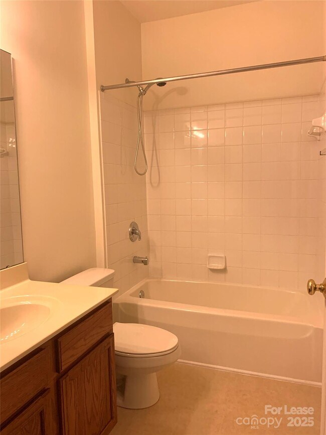 Foto del edificio - 10648 Hill Point Ct