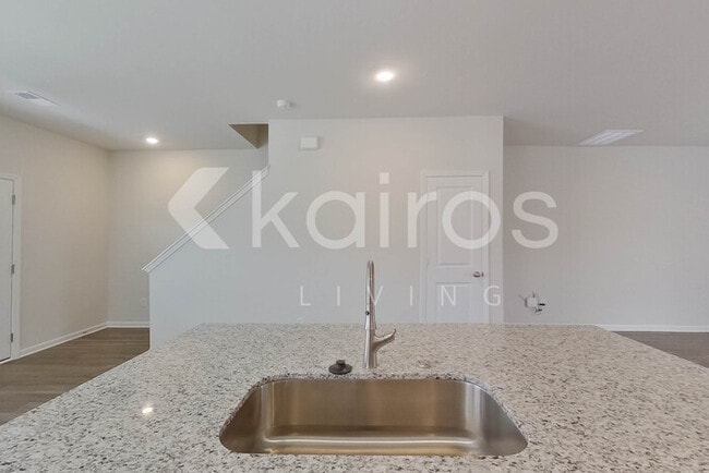 Foto del edificio - 2529 Banyan Cir