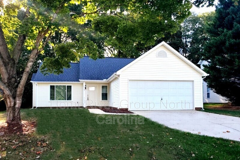 Primary Photo - 11625 Borchetta Dr