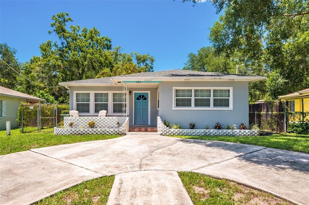 Primary Photo - 1003 W Columbus Dr