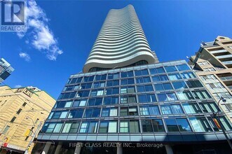 Building Photo - 403 Church St