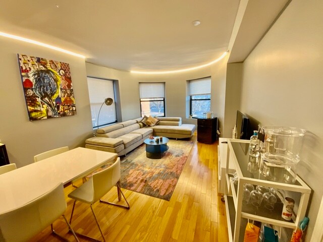 Foto principal - 636 Beacon St
