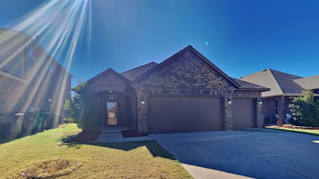 Foto del edificio - Very Nice 3 Bedroom 2 Bath Home in Edmond