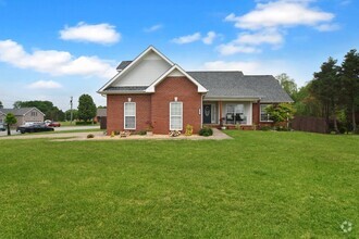 Building Photo - 3687 Hengestone Ct