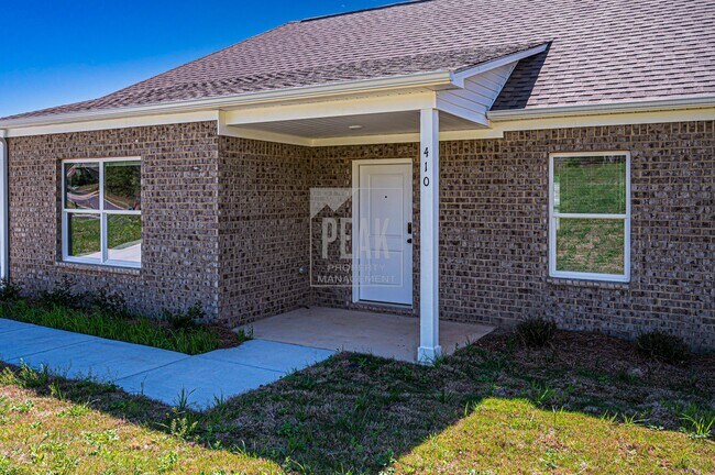 Building Photo - Brand New Construction + Enjoy 2nd Month R...