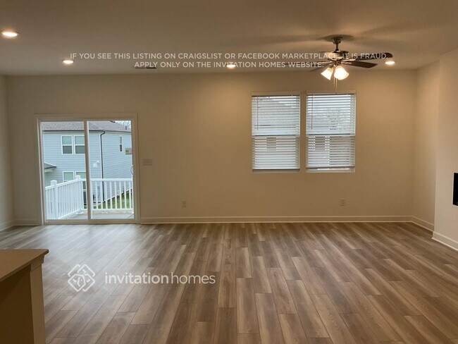 Foto del edificio - 195 E Millbrook Dr