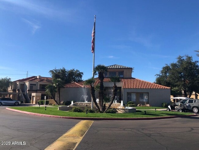 Building Photo - 11375 E Sahuaro Dr