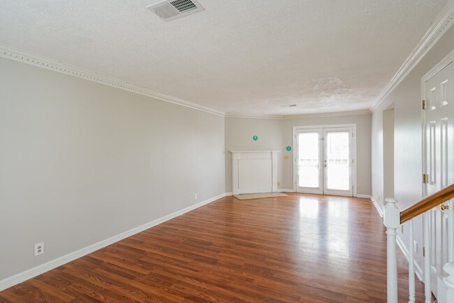 Building Photo - 1124 Jacksons Valley Rd