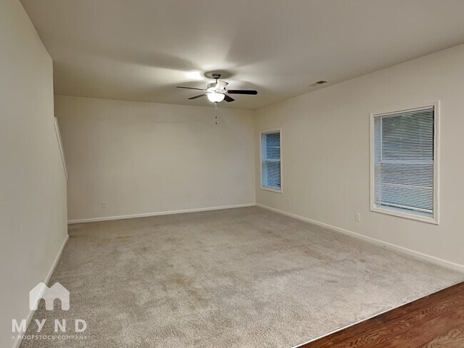 Building Photo - 110 Lindsey Dr