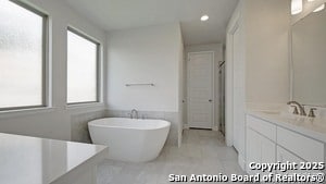 Building Photo - 314 Sanders Crk