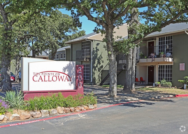 Building Photo - Pointe on Calloway
