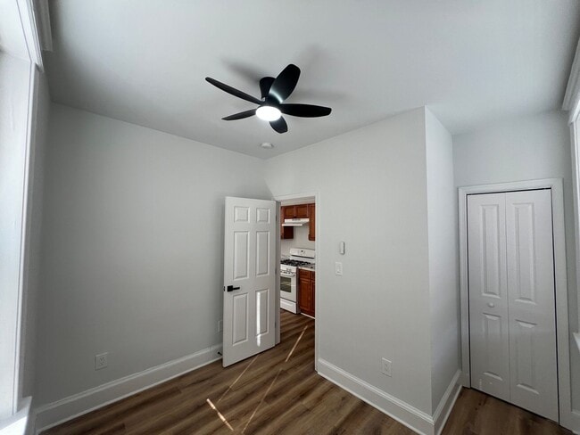 Photo - 1941 16th St SE Apartment