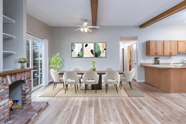 Foto del edificio - 5125 Rhyner Ct