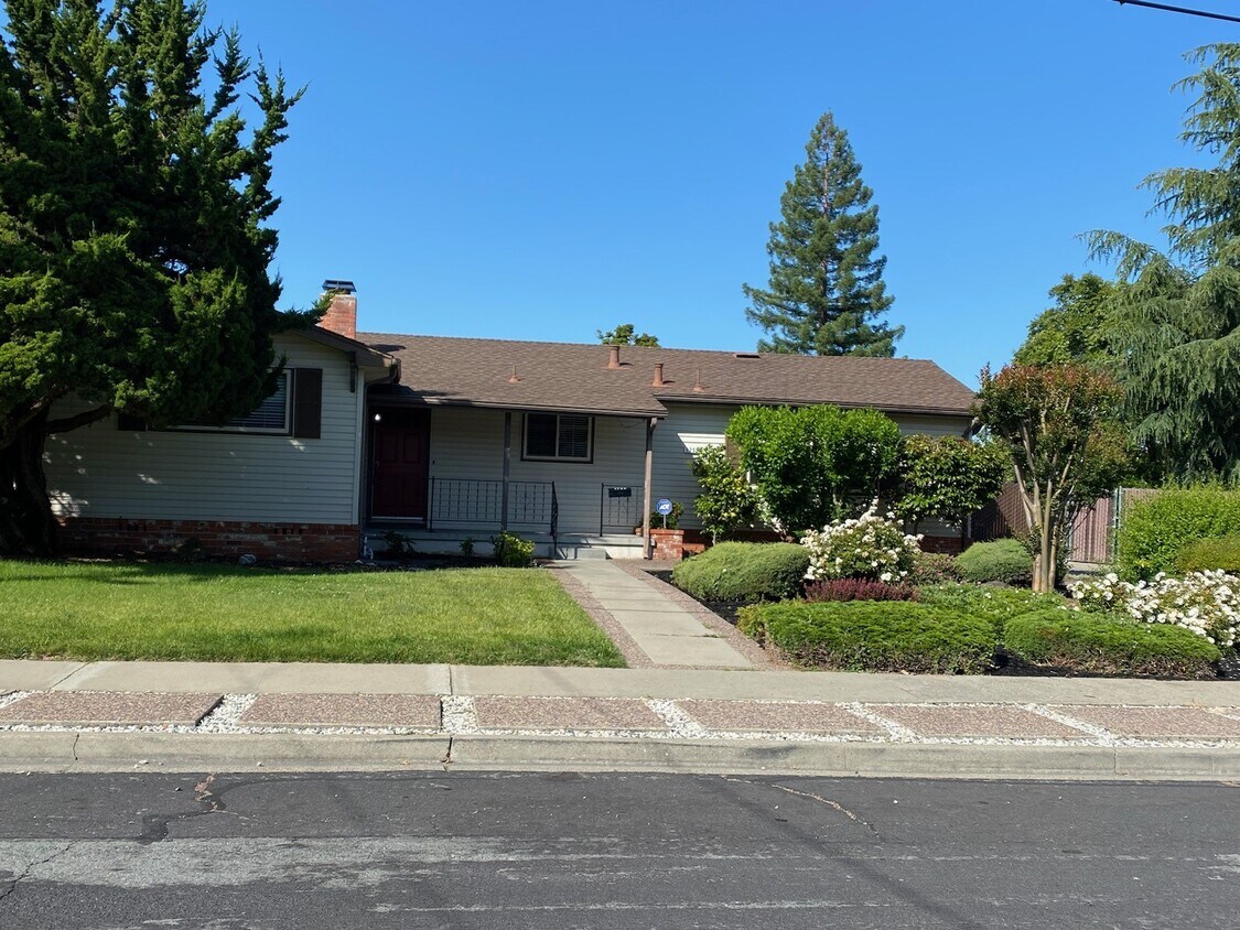 1759 Lynwood Dr, Concord, CA 94519 House Rental in Concord, CA