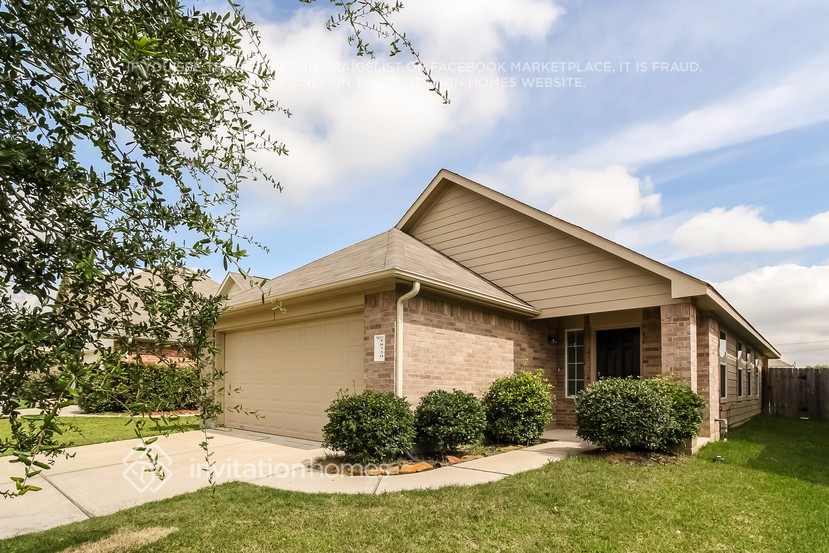 Foto principal - 18730 N Lyford Dr