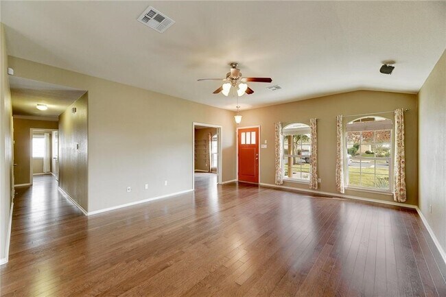 Foto del edificio - 18800 Alnwick Castle Dr