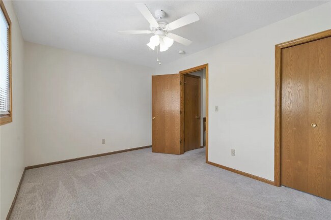 Foto del edificio - 1390 Daleview Dr