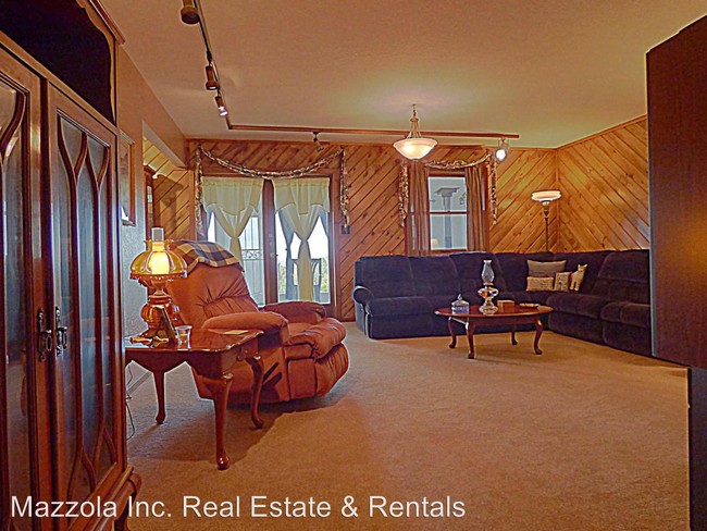 Building Photo - 583 Juan Tomas Rd