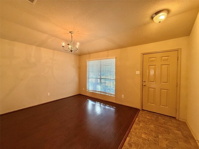 Foto del edificio - 24210 Silversmith Ln