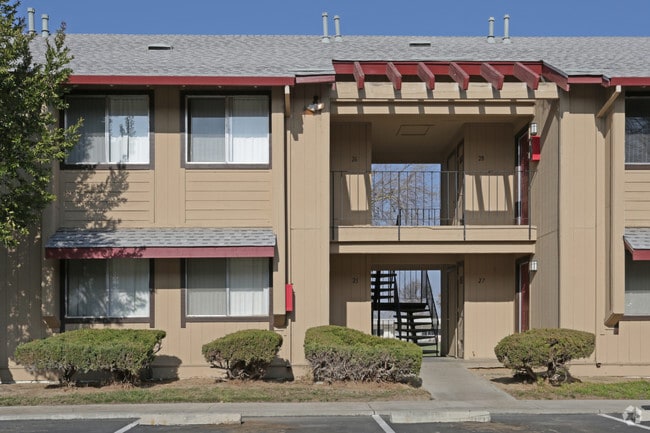 Building Photo - Central Valley II
