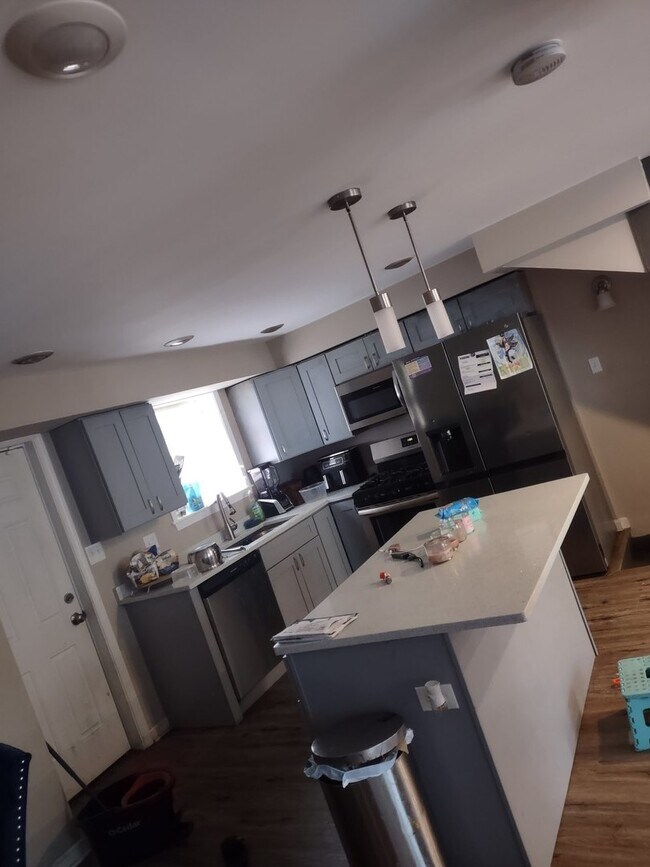 Foto del edificio - 8325 S Ingleside Ave