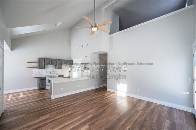Foto del edificio - 2407 W Ash St