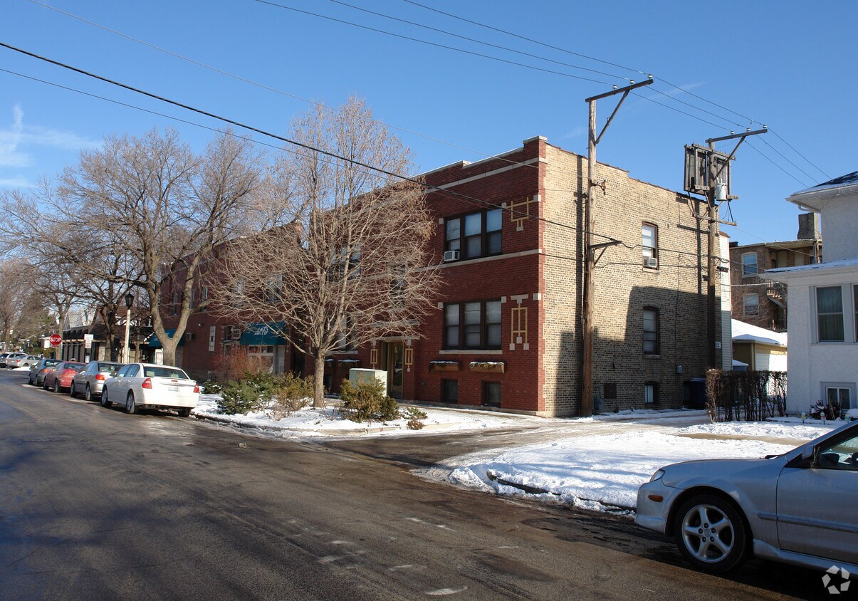 Building Photo - 908-910 S Lombard