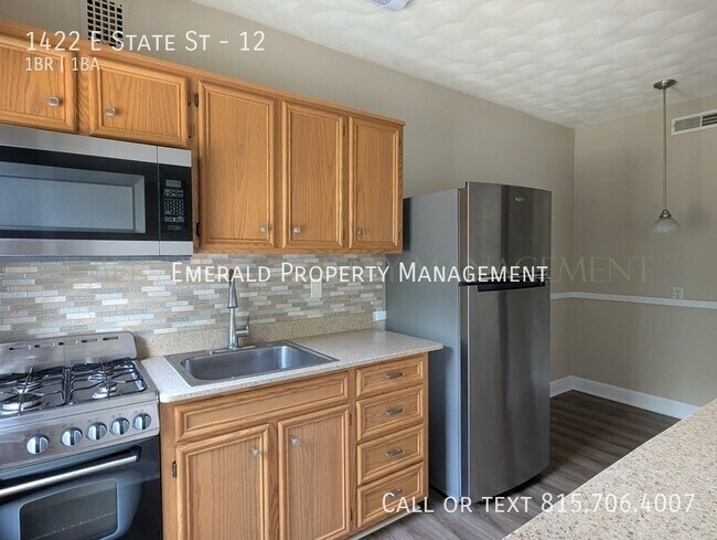 Foto del edificio - 1422 E State St