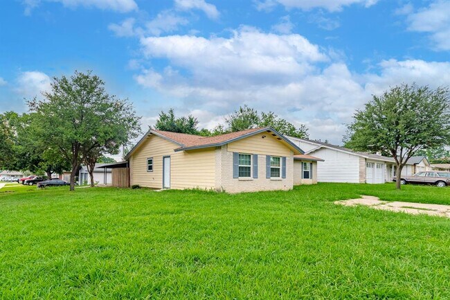 Foto del edificio - 2832 Ridgeview Ln