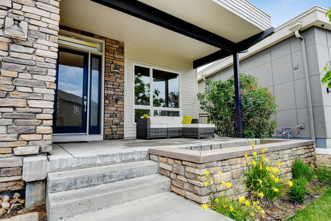 Building Photo - 1849 Sweet Clover Ln