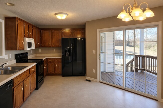 Foto del edificio - Welcome Home to Comfort, Space & Charm!