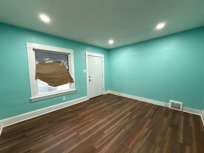 Foto del edificio - 4111 E 59th St