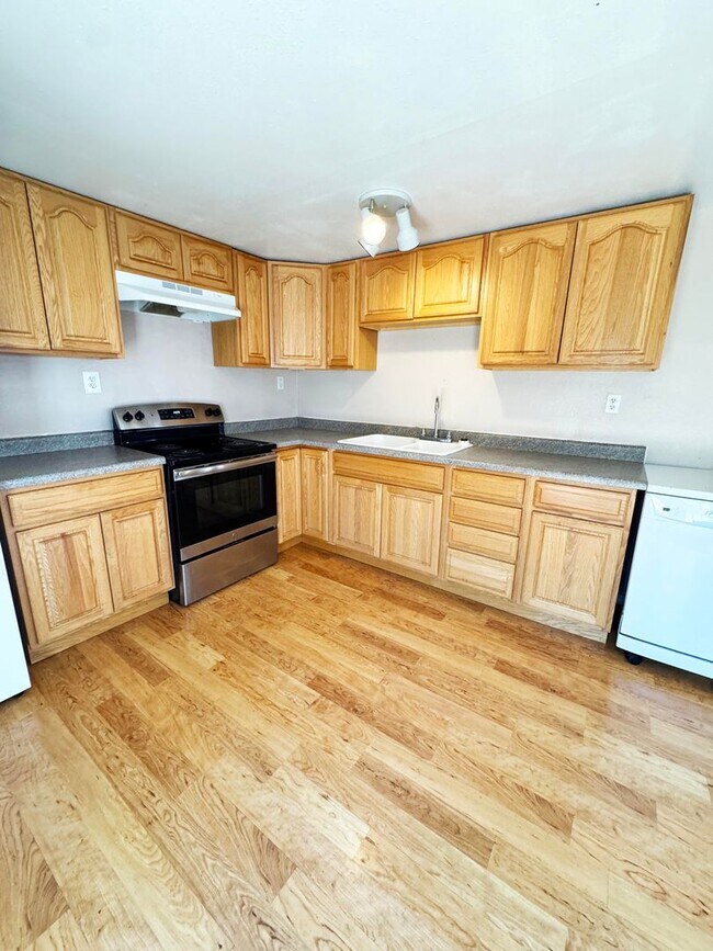 Foto del edificio - End unit-1 Bedroom/1 Bath