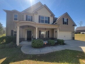 Building Photo - 135 Langfuhr Way