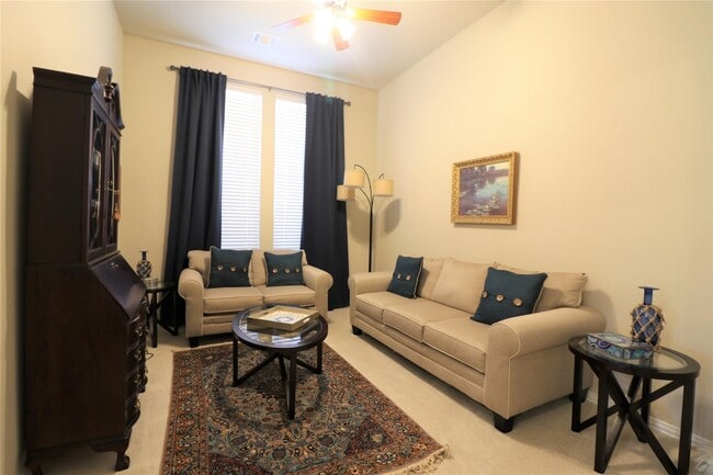 Foto del edificio - 10810 Kennowy Ct