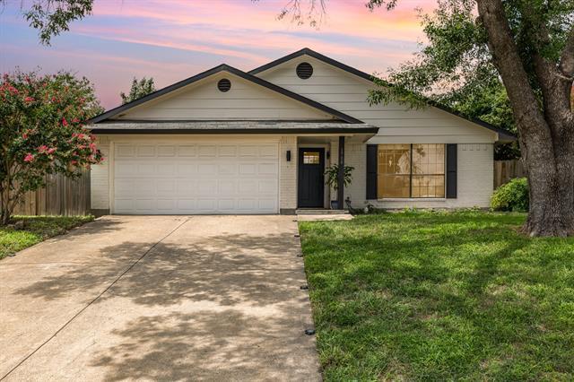 Foto principal - 1700 Delaford Cir