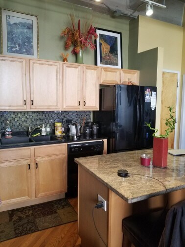 Foto del edificio - 2029 Grand Blvd