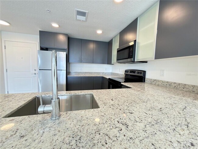 Building Photo - 5563 Millennia Park Dr