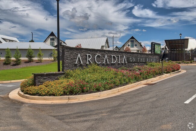 Building Photo - Arcadia on the River