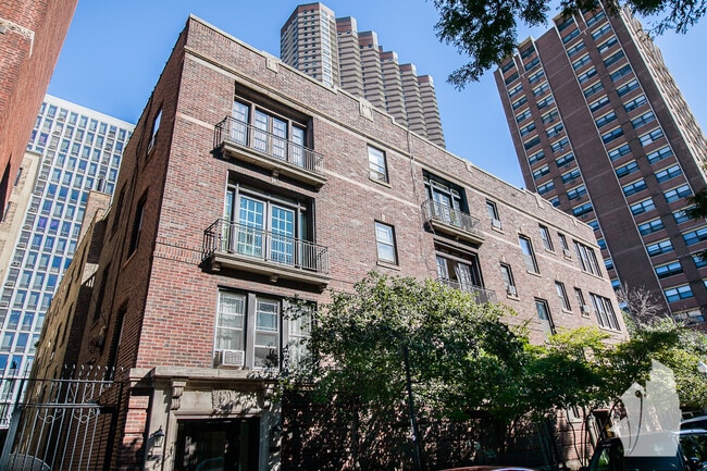 Building Photo - 604 W Patterson Ave
